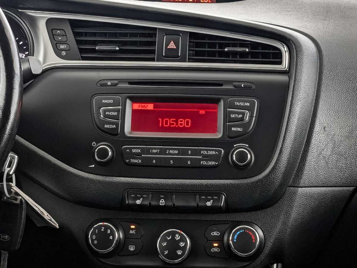 Kia Ceed с пробегом — 2015 год. Фото: #12