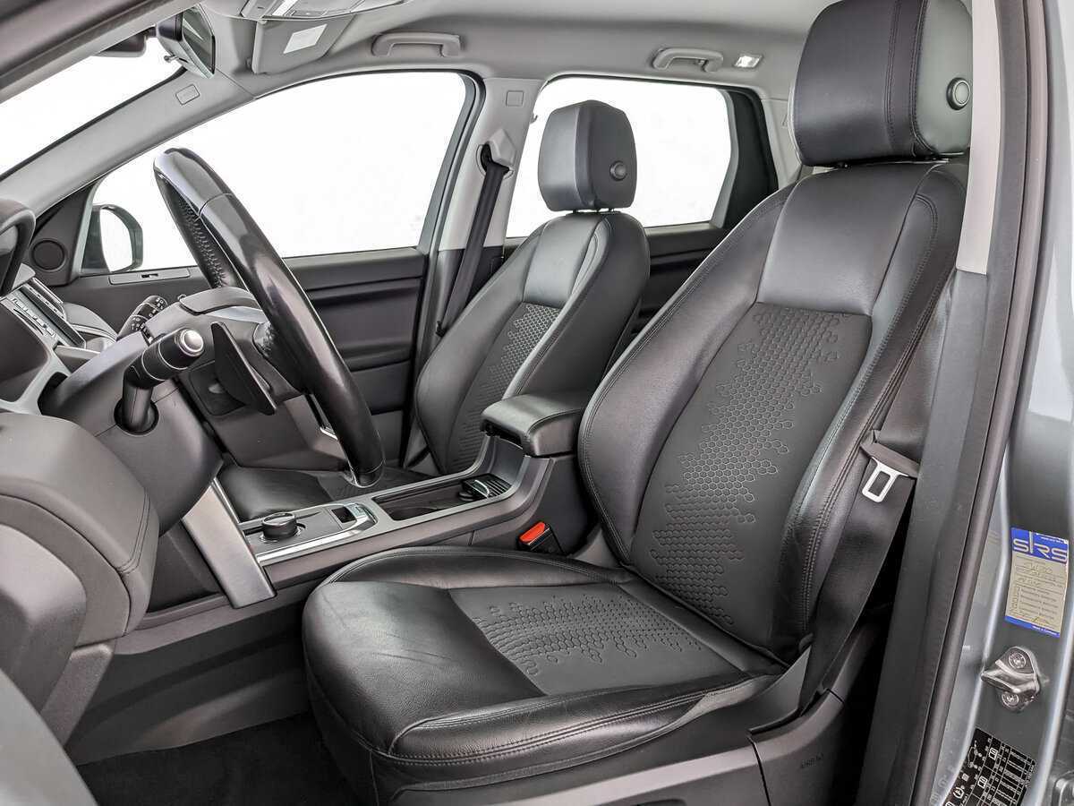 Land Rover Discovery Sport с пробегом — 2018 год. Фото: #15