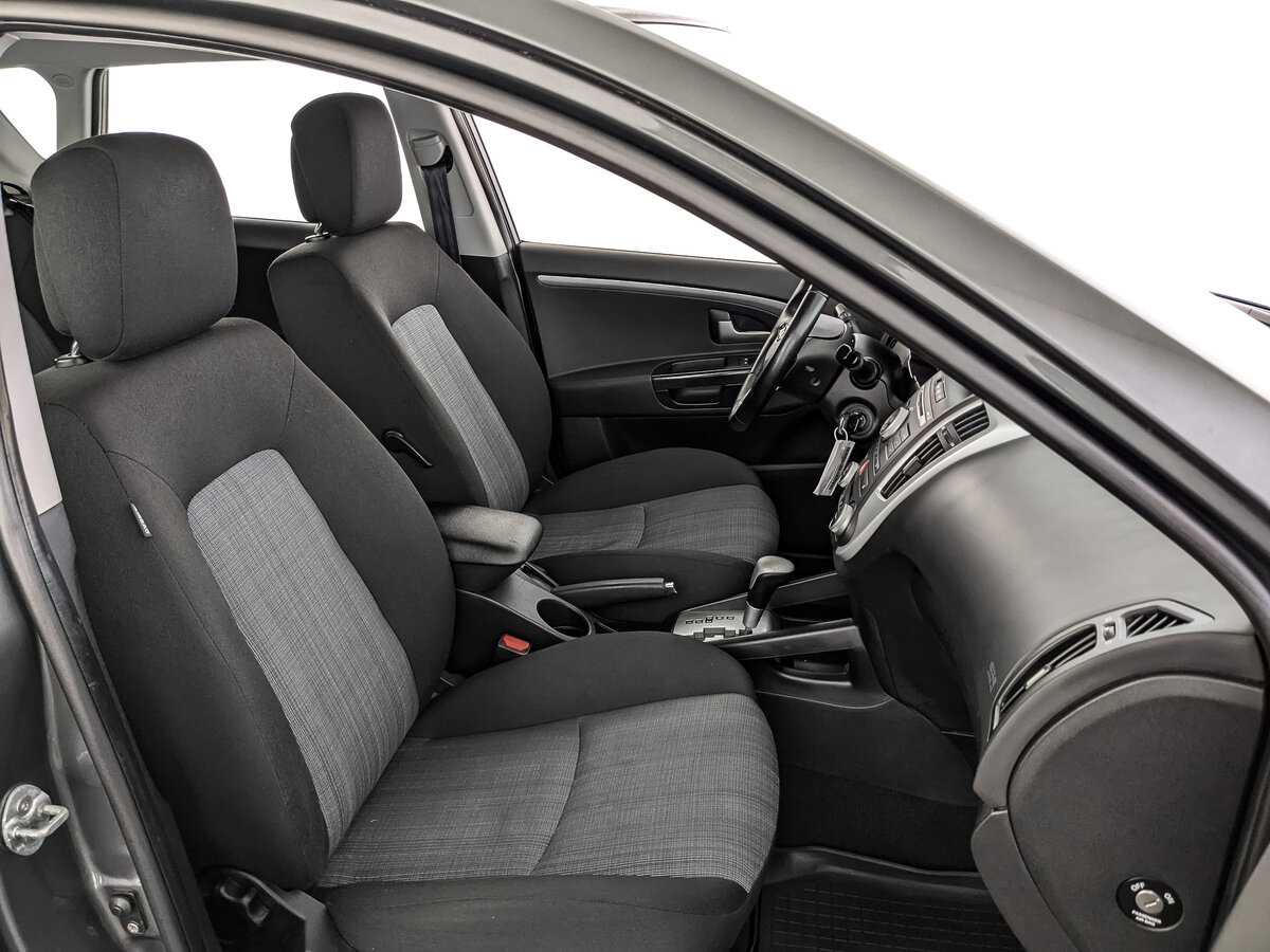 Kia Ceed с пробегом — 2011 год. Фото: #19