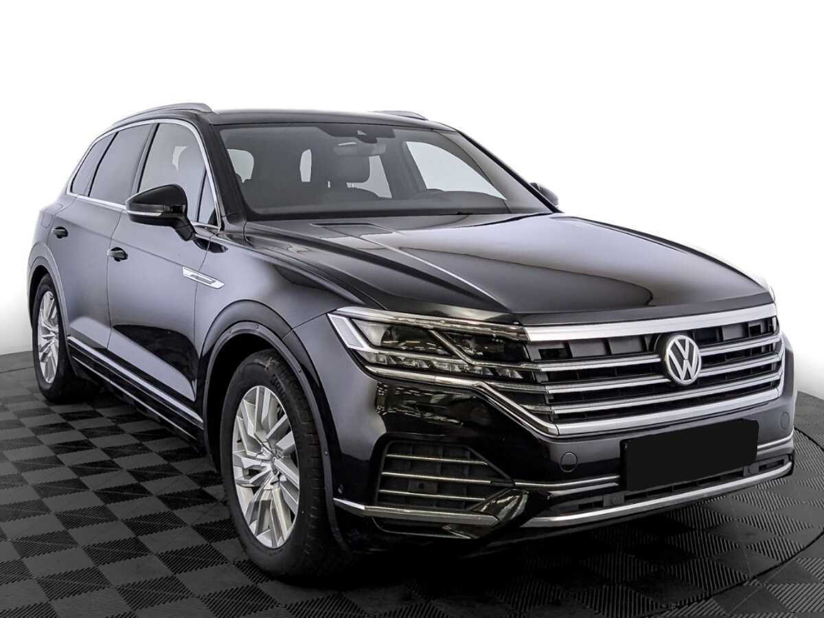 Volkswagen Touareg с пробегом — 2019 год. Фото: #2