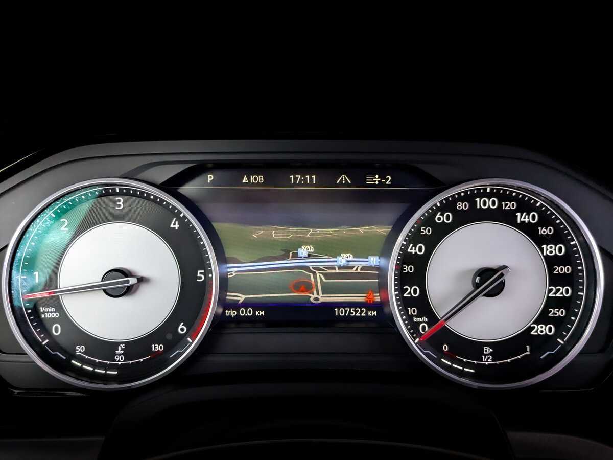 Volkswagen Touareg с пробегом — 2019 год. Фото: #10