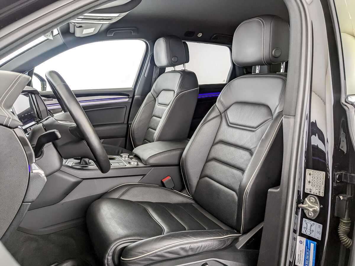 Volkswagen Touareg с пробегом — 2019 год. Фото: #15