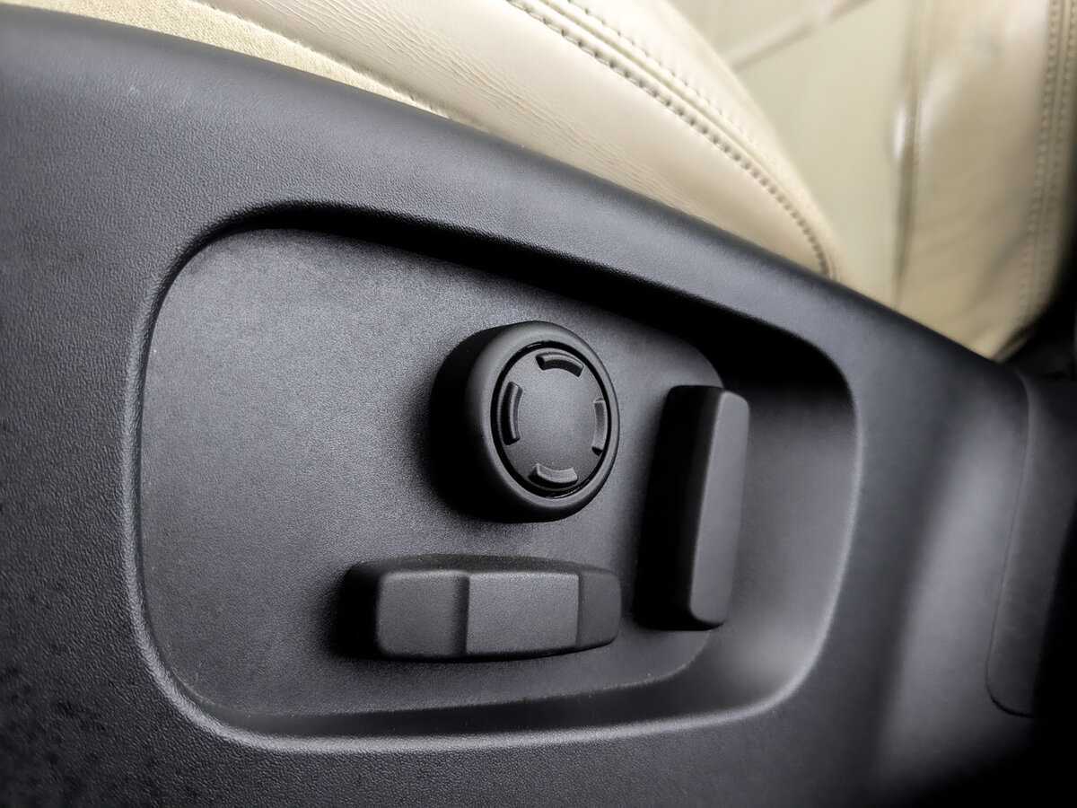 Land Rover Range Rover Sport с пробегом — 2019 год. Фото: #14