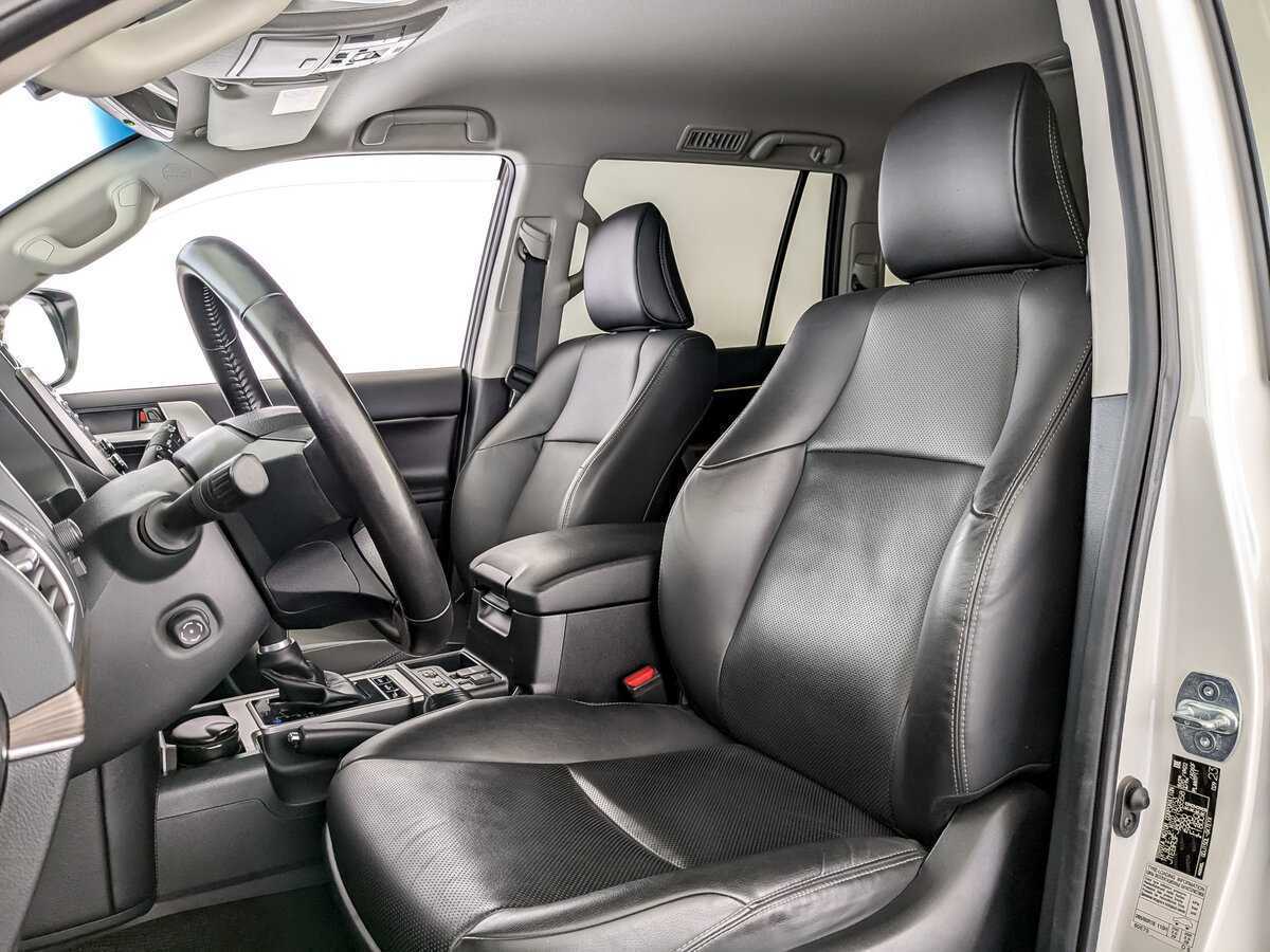 Toyota Land Cruiser Prado с пробегом — 2021 год. Фото: #15