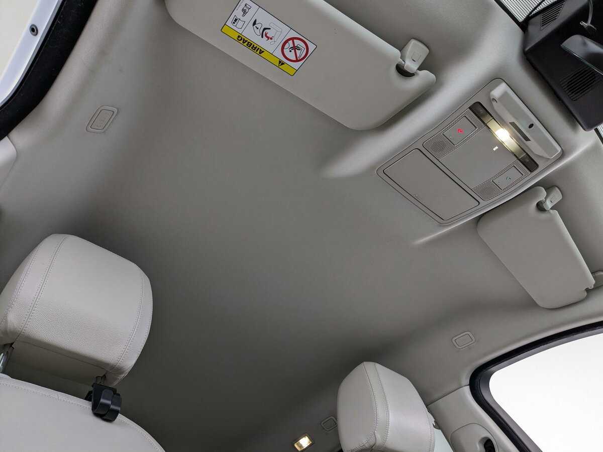 Jaguar E-Pace с пробегом — 2019 год. Фото: #18