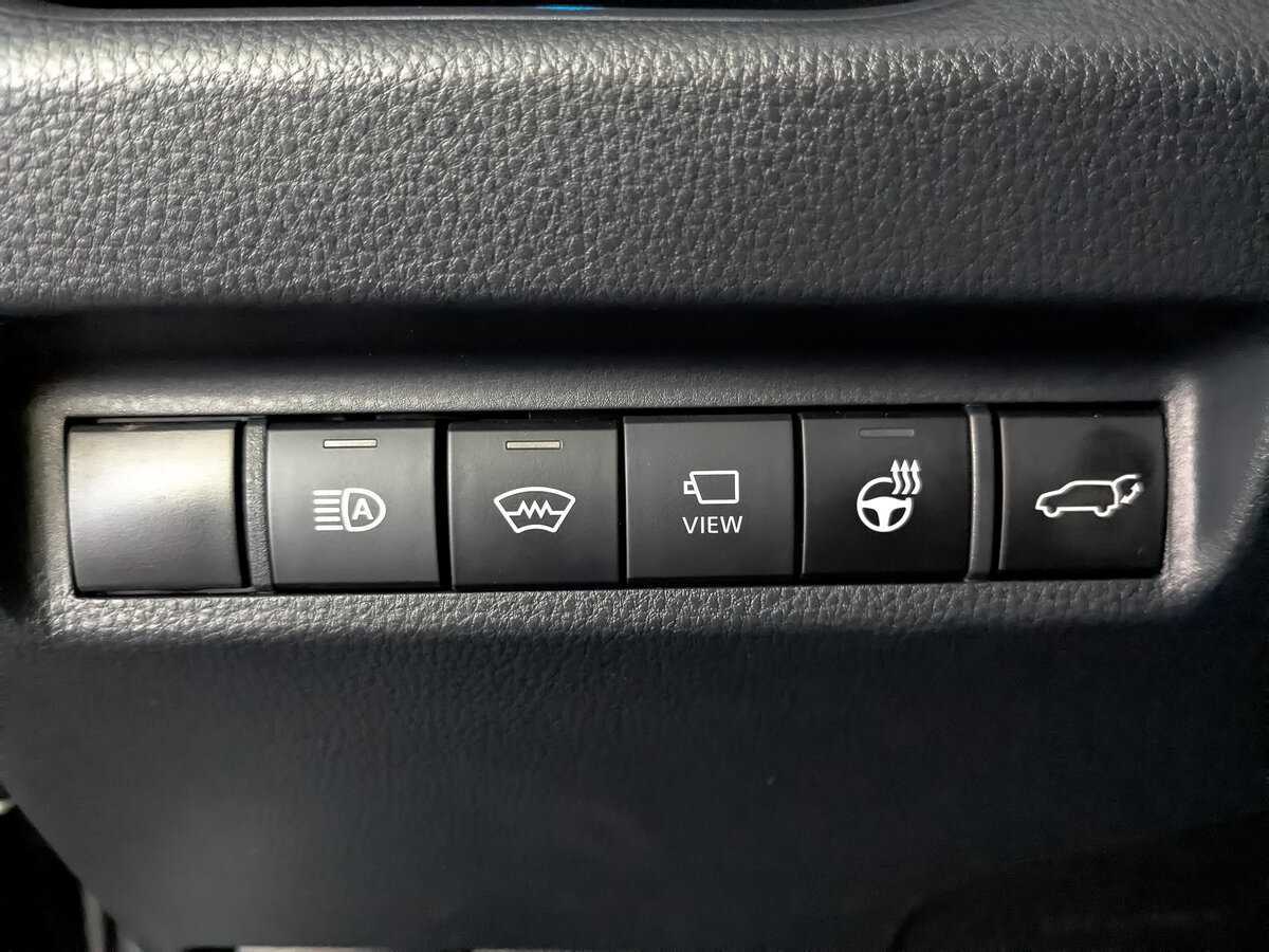 Toyota RAV4 с пробегом — 2022 год. Фото: #22