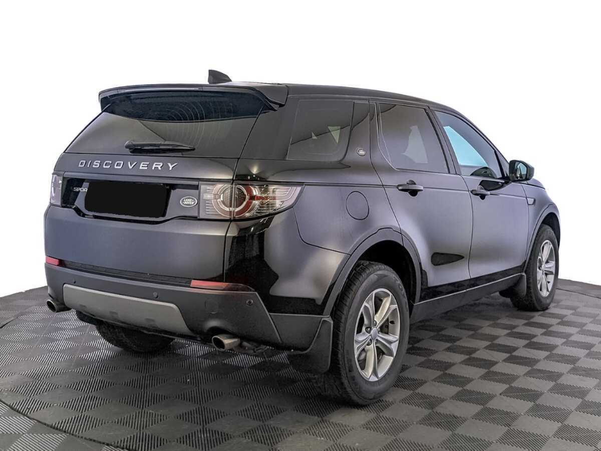 Land Rover Discovery Sport с пробегом — 2017 год. Фото: #4