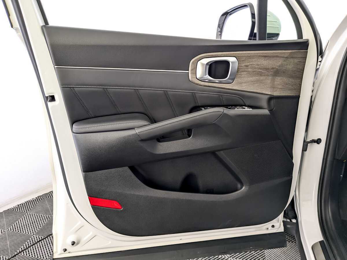 Kia Sorento с пробегом — 2021 год. Фото: #14