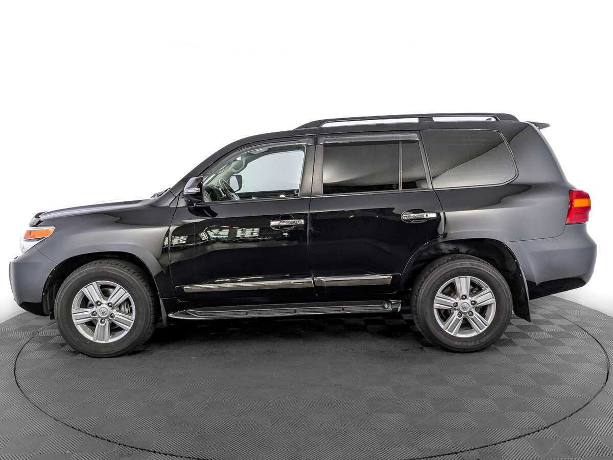 Toyota Land Cruiser с пробегом — 2014 год. Фото: #7
