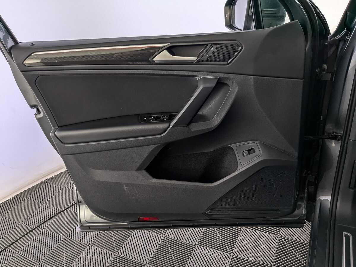 Volkswagen Tiguan с пробегом — 2021 год. Фото: #14