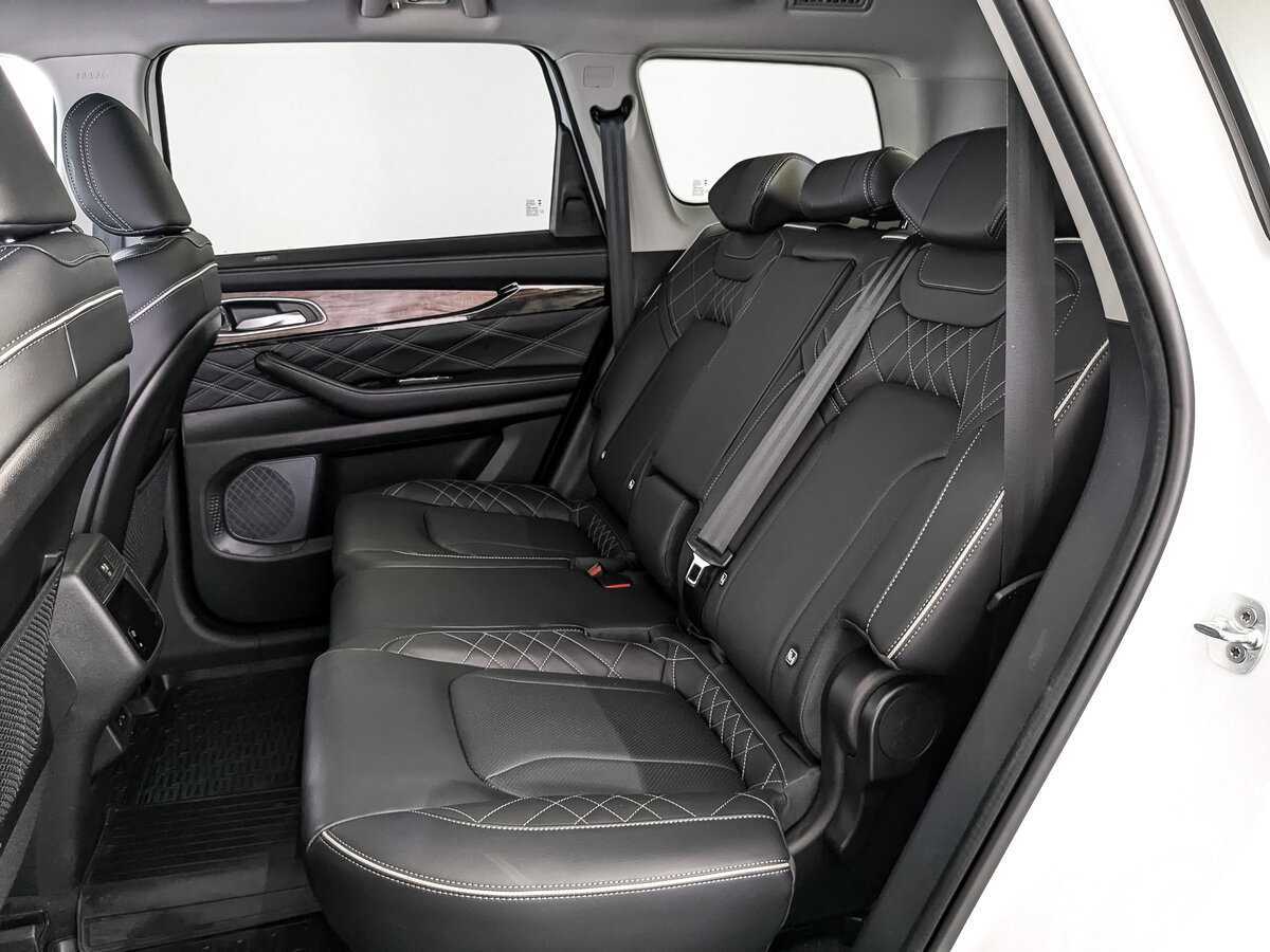 EXEED VX с пробегом — 2023 год. Фото: #13