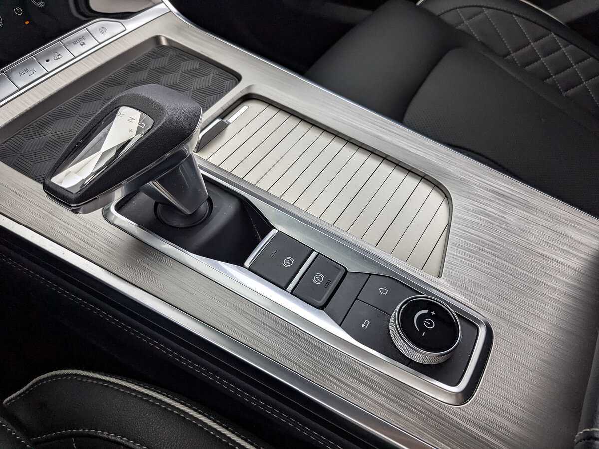 EXEED VX с пробегом — 2023 год. Фото: #21