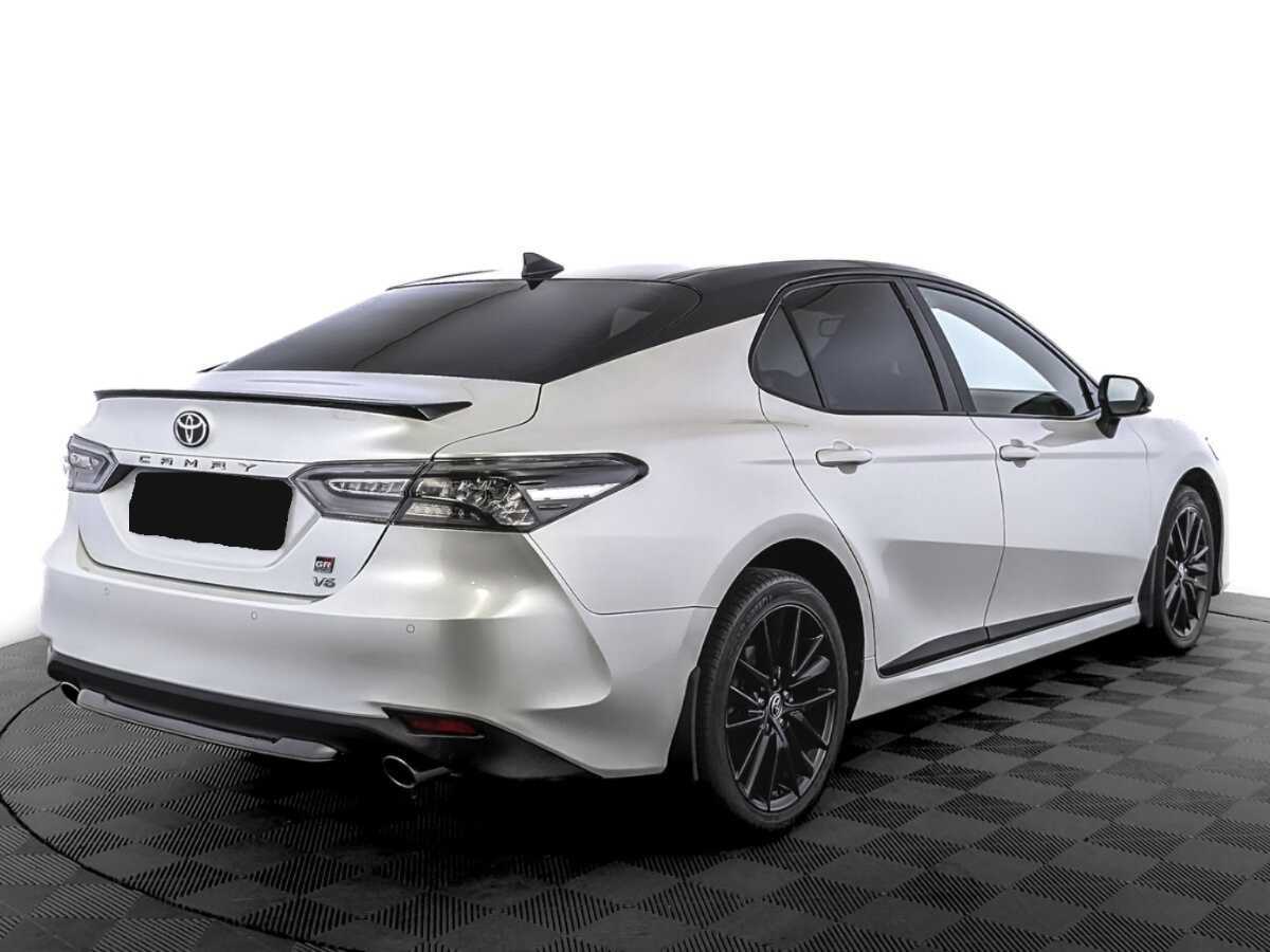 Toyota Camry с пробегом — 2022 год. Фото: #4