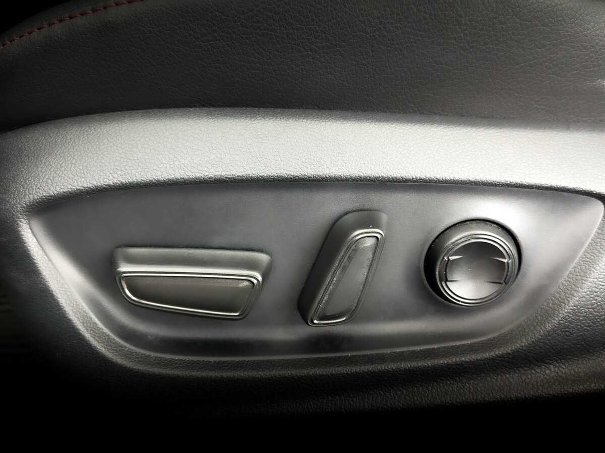 Toyota Camry с пробегом — 2022 год. Фото: #16