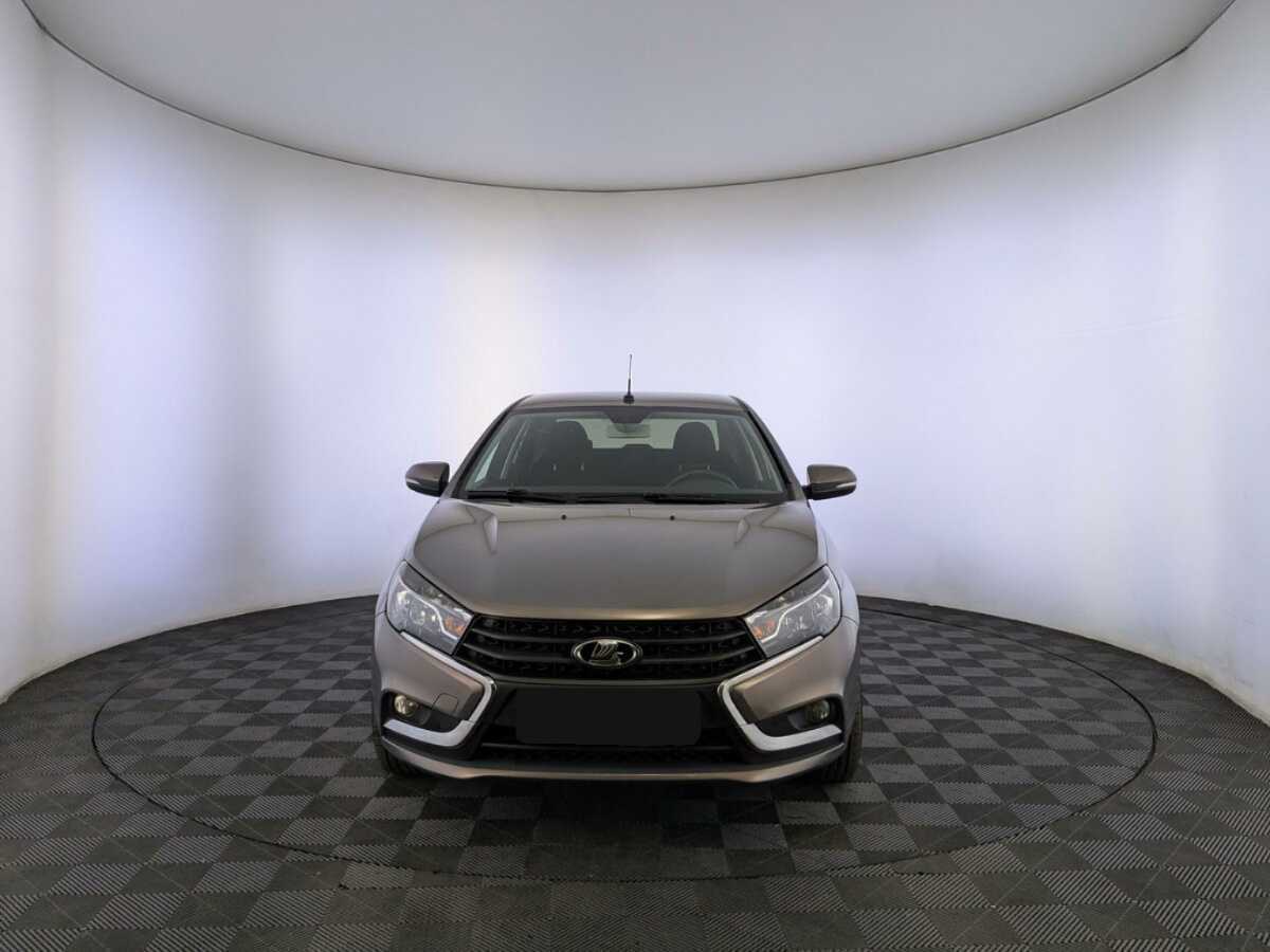 Lada (ВАЗ) Vesta с пробегом — 2020 год. Фото: #1