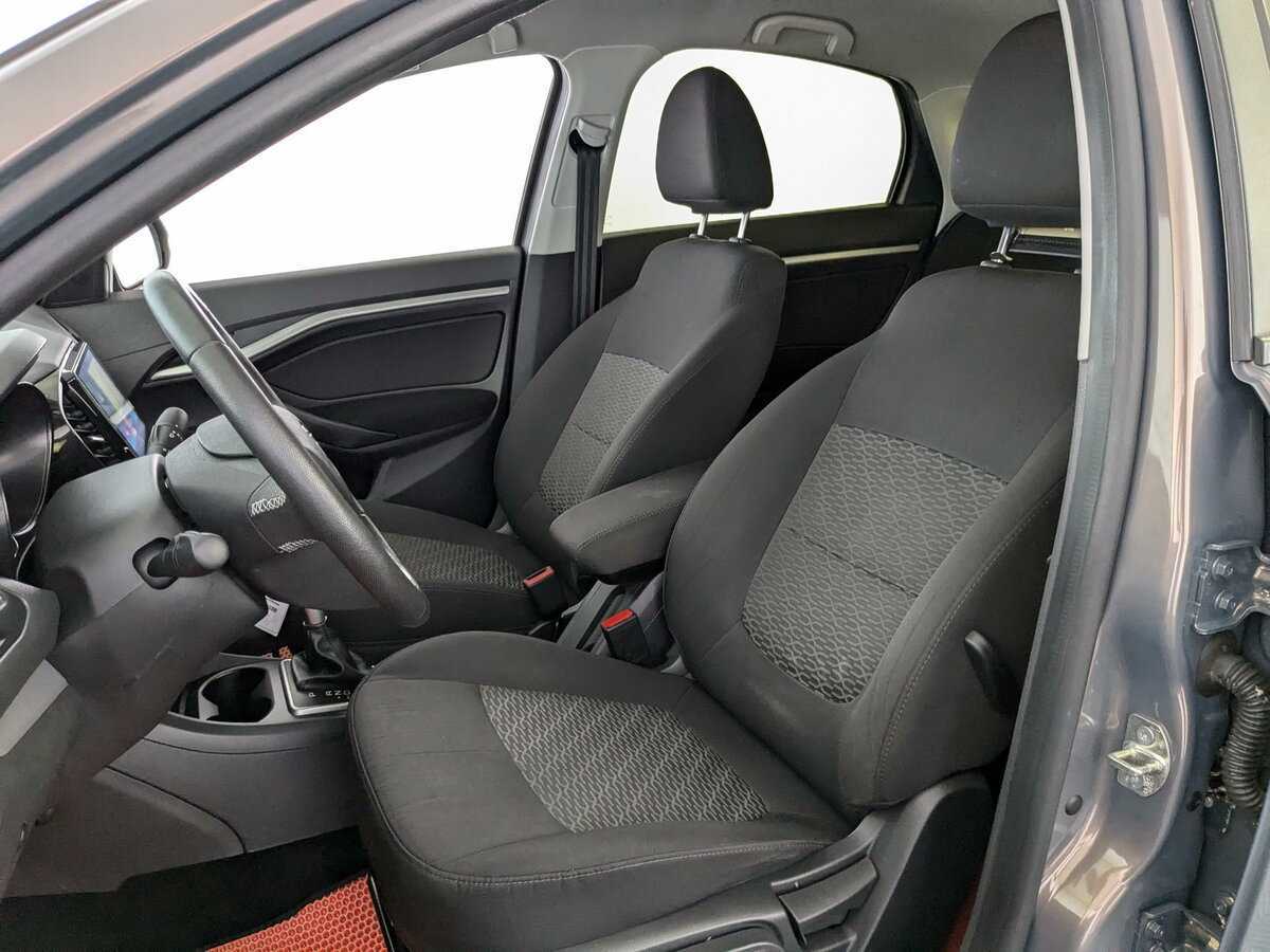 Lada (ВАЗ) Vesta с пробегом — 2020 год. Фото: #14