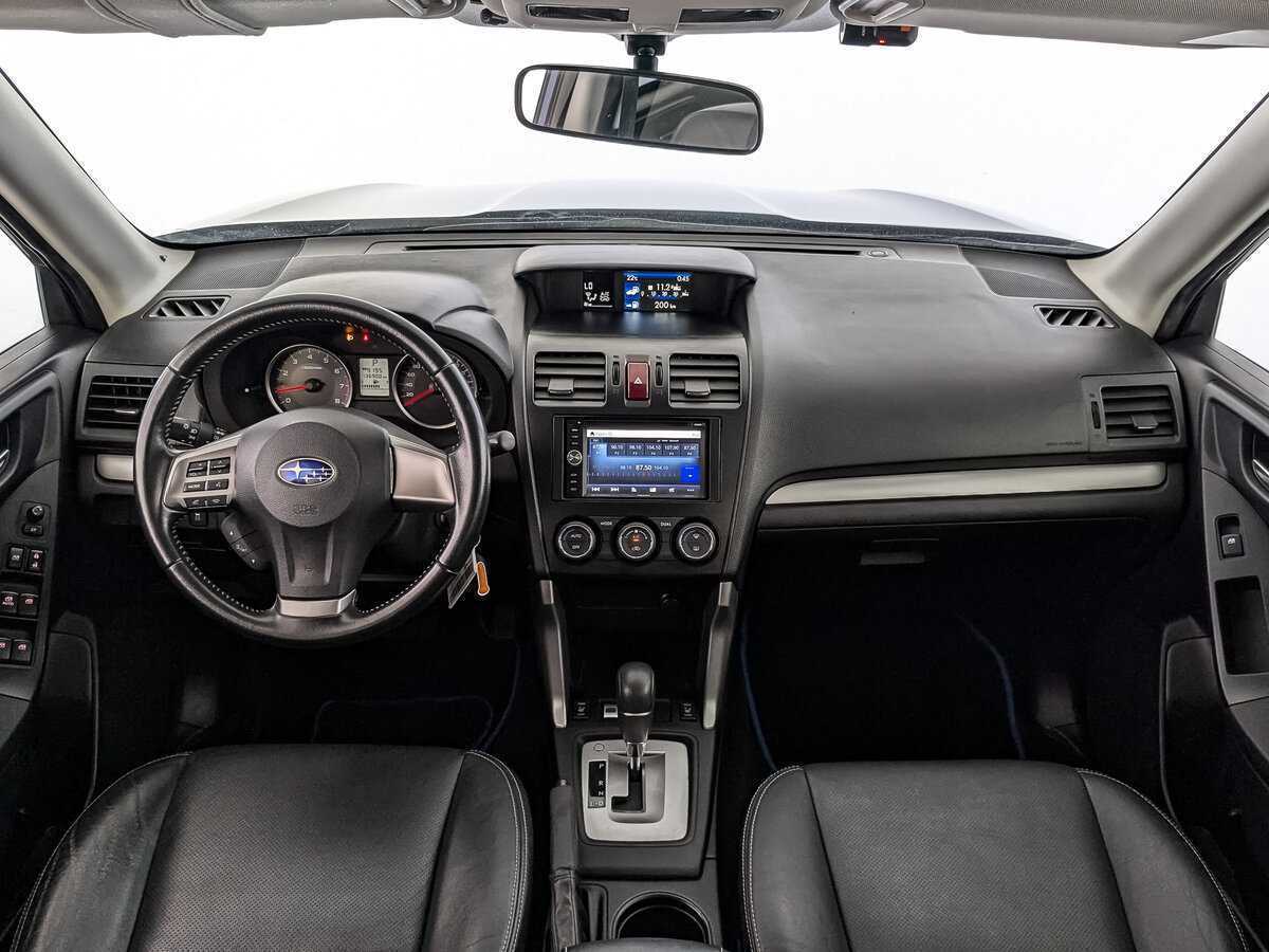 Subaru Forester с пробегом — 2013 год. Фото: #9