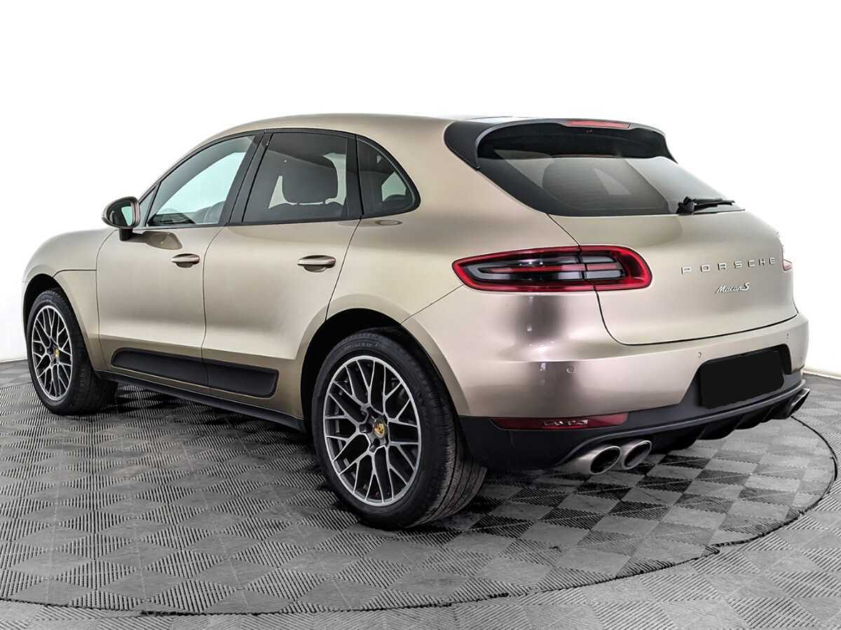 Porsche Macan с пробегом — 2015 год. Фото: #6