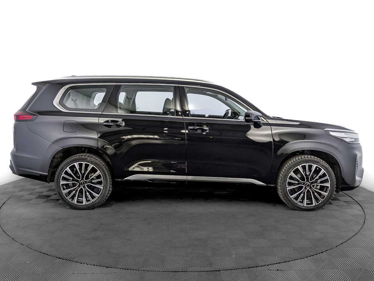 EXEED VX с пробегом — 2023 год. Фото: #3