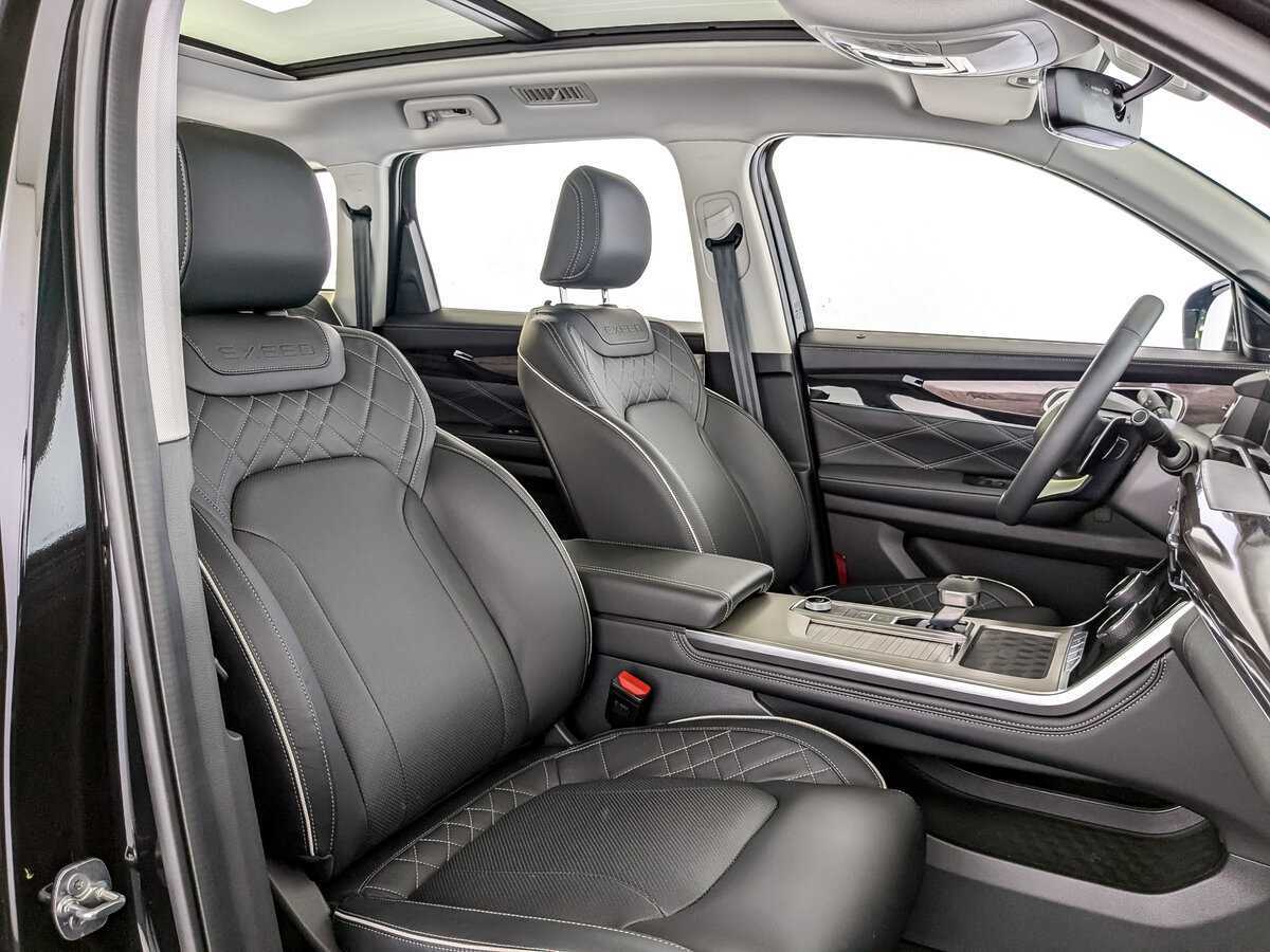 EXEED VX с пробегом — 2023 год. Фото: #19