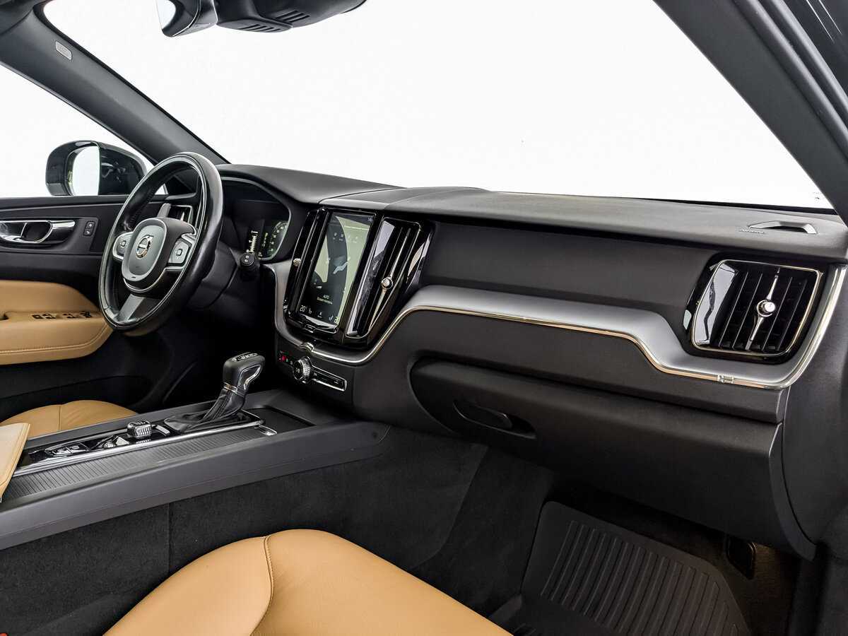 Volvo XC60 с пробегом — 2018 год. Фото: #7