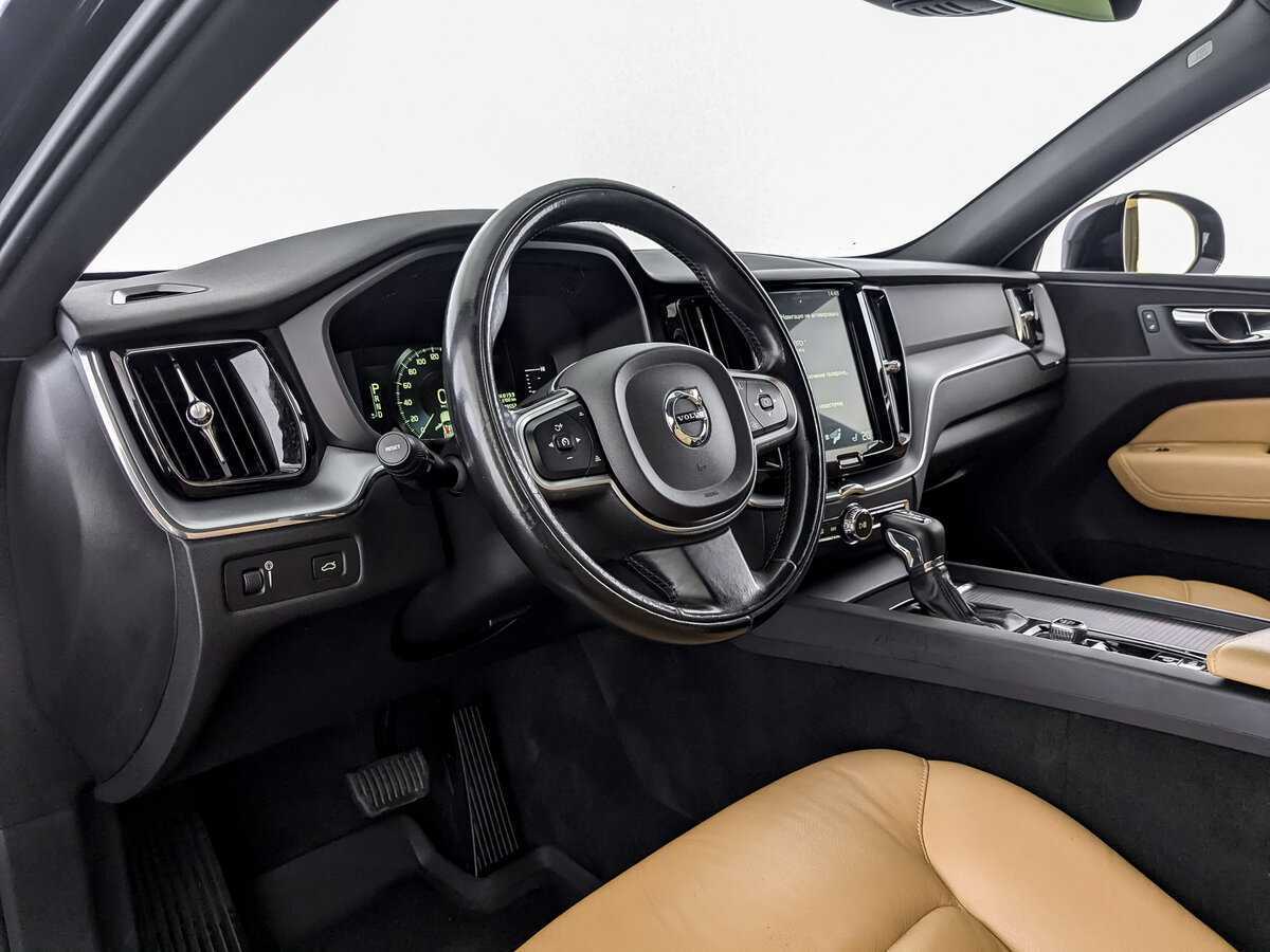 Volvo XC60 с пробегом — 2018 год. Фото: #12