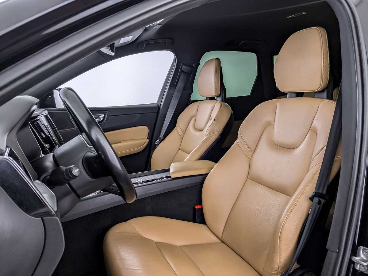 Volvo XC60 с пробегом — 2018 год. Фото: #14