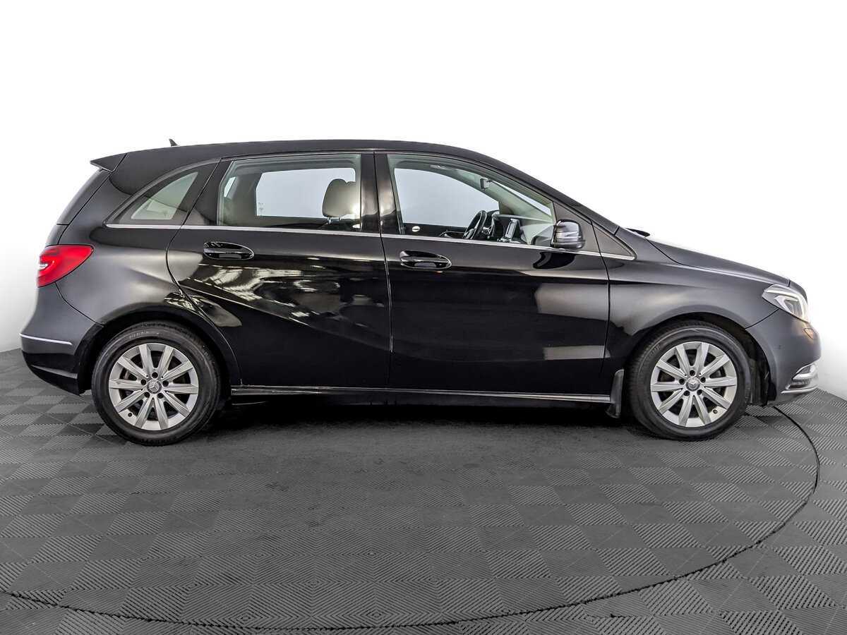 Mercedes-Benz B-Класс с пробегом — 2014 год. Фото: #3