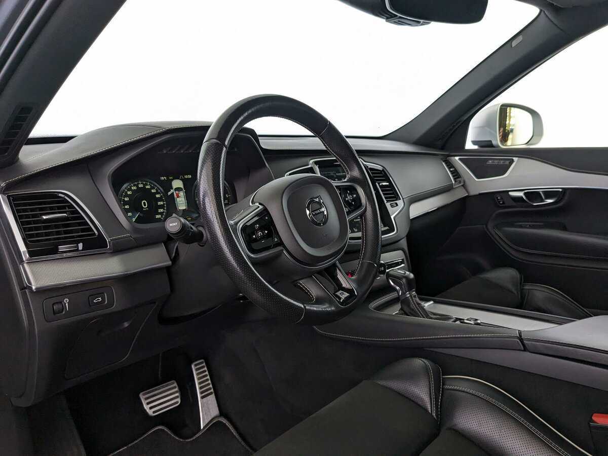 Volvo XC90 с пробегом — 2018 год. Фото: #13