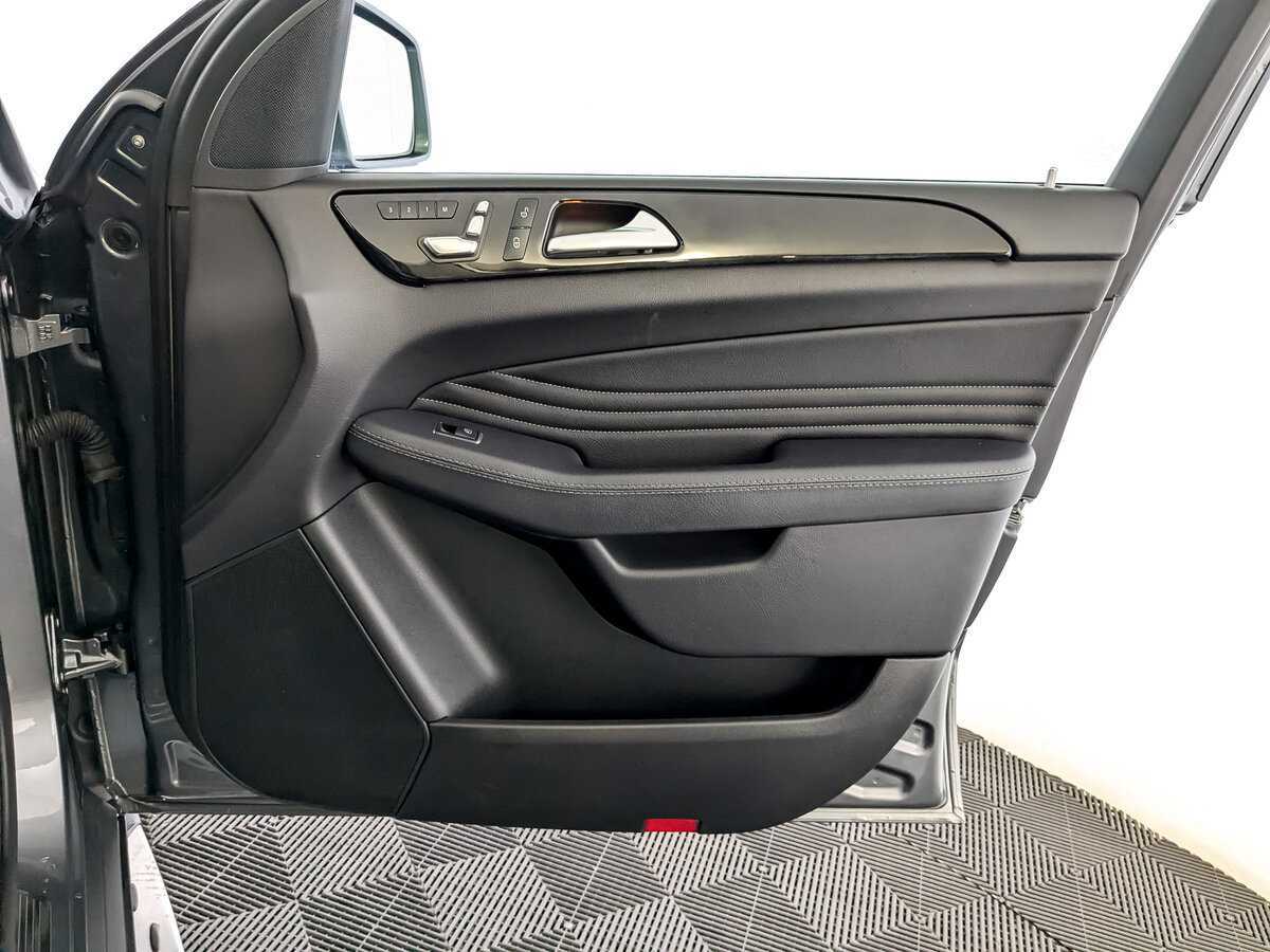 Mercedes-Benz GLE Coupe с пробегом — 2019 год. Фото: #21