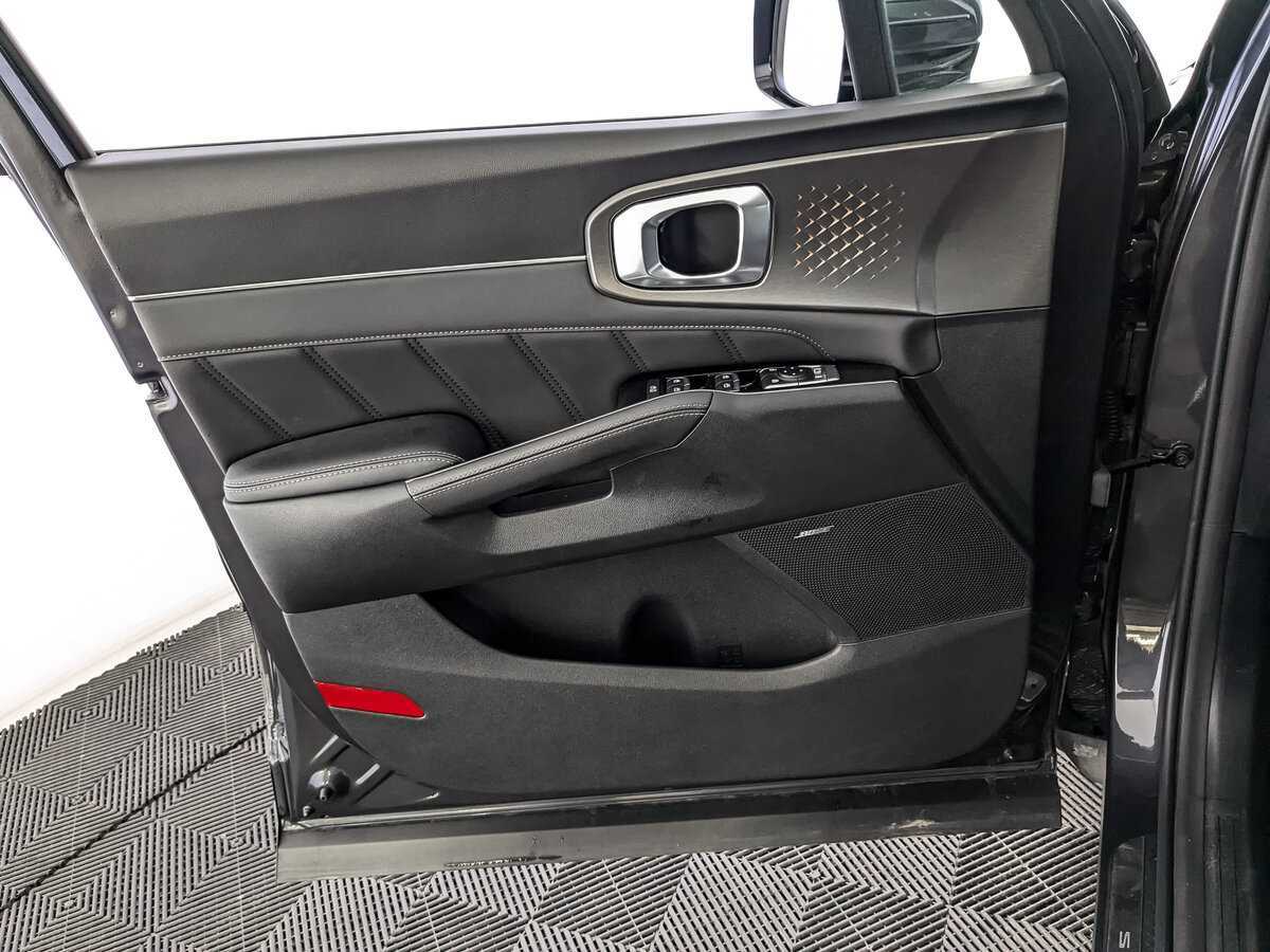 Kia Sorento с пробегом — 2022 год. Фото: #13