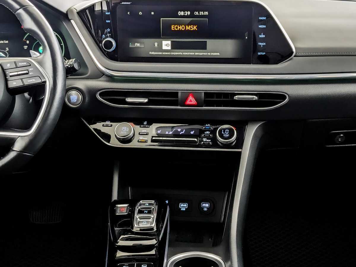 Hyundai Sonata с пробегом — 2021 год. Фото: #12