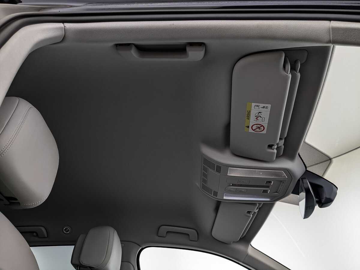 Volkswagen Touareg с пробегом — 2020 год. Фото: #15