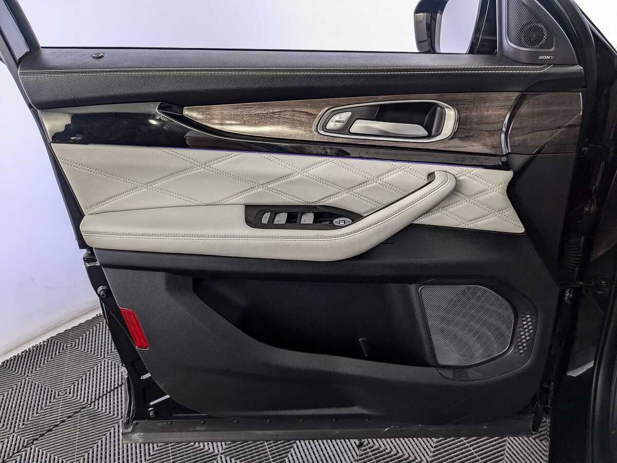 EXEED VX с пробегом — 2022 год. Фото: #14