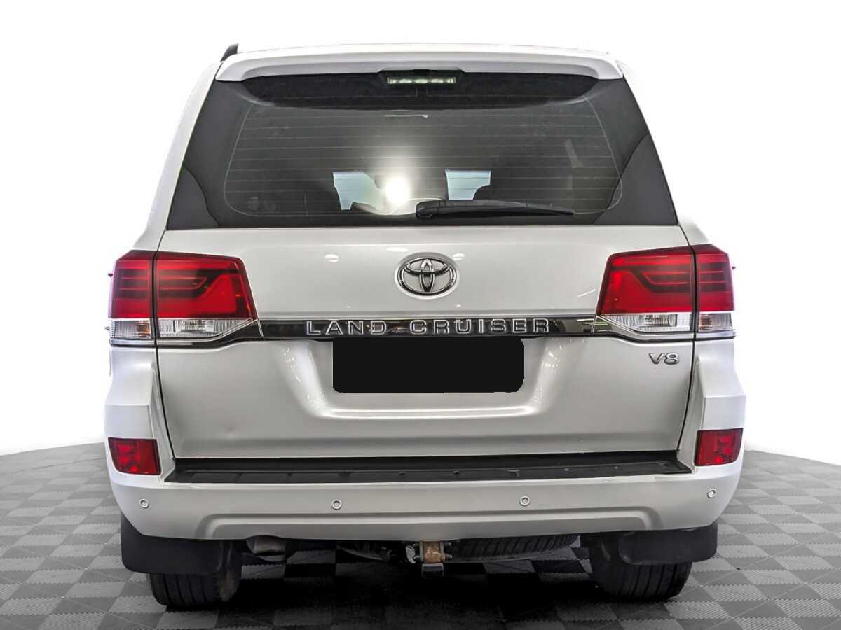 Toyota Land Cruiser с пробегом — 2016 год. Фото: #5
