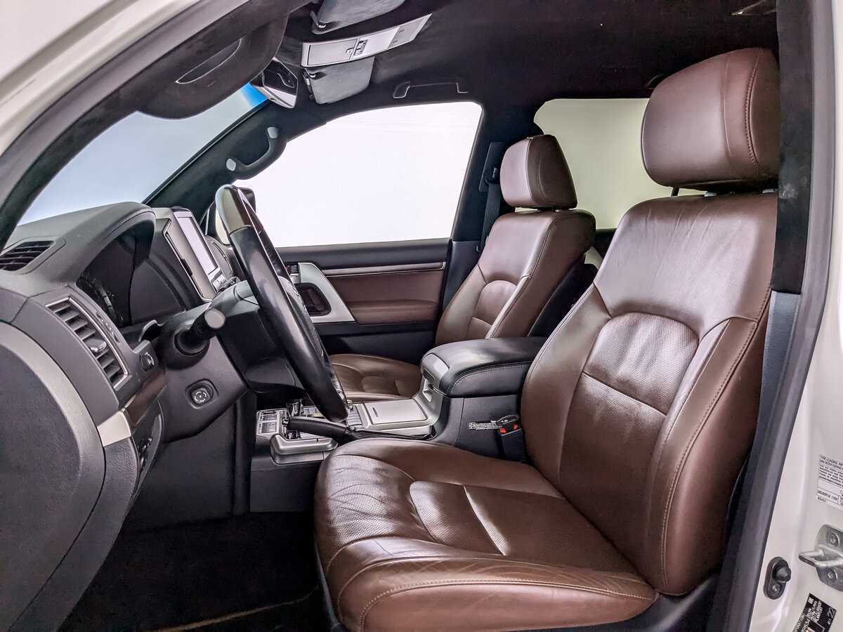 Toyota Land Cruiser с пробегом — 2016 год. Фото: #14
