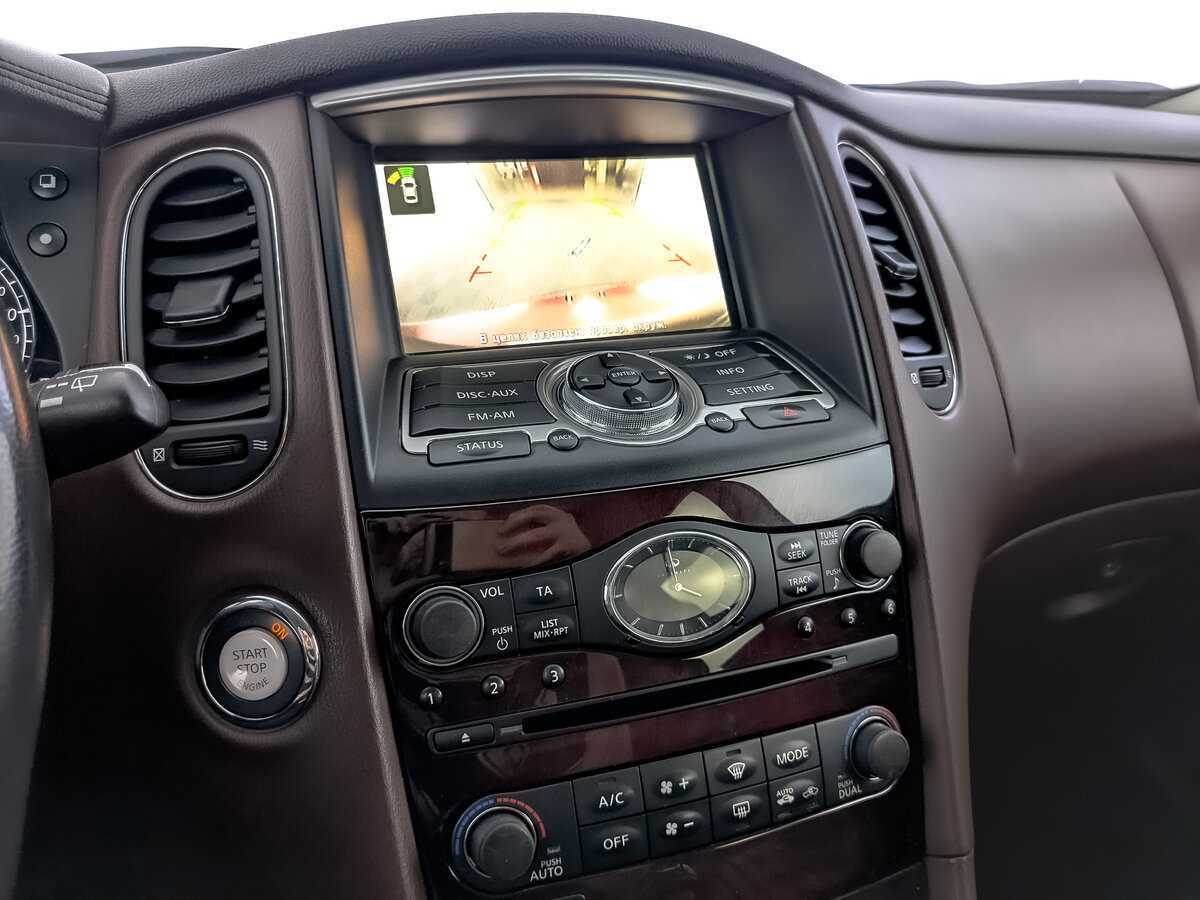 Infiniti EX с пробегом — 2013 год. Фото: #24