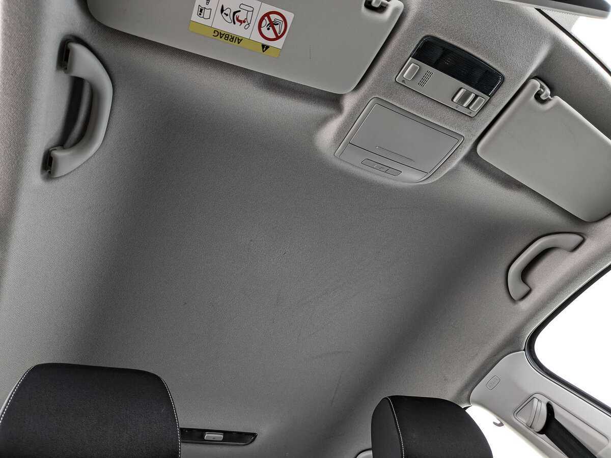 Skoda Rapid с пробегом — 2018 год. Фото: #18