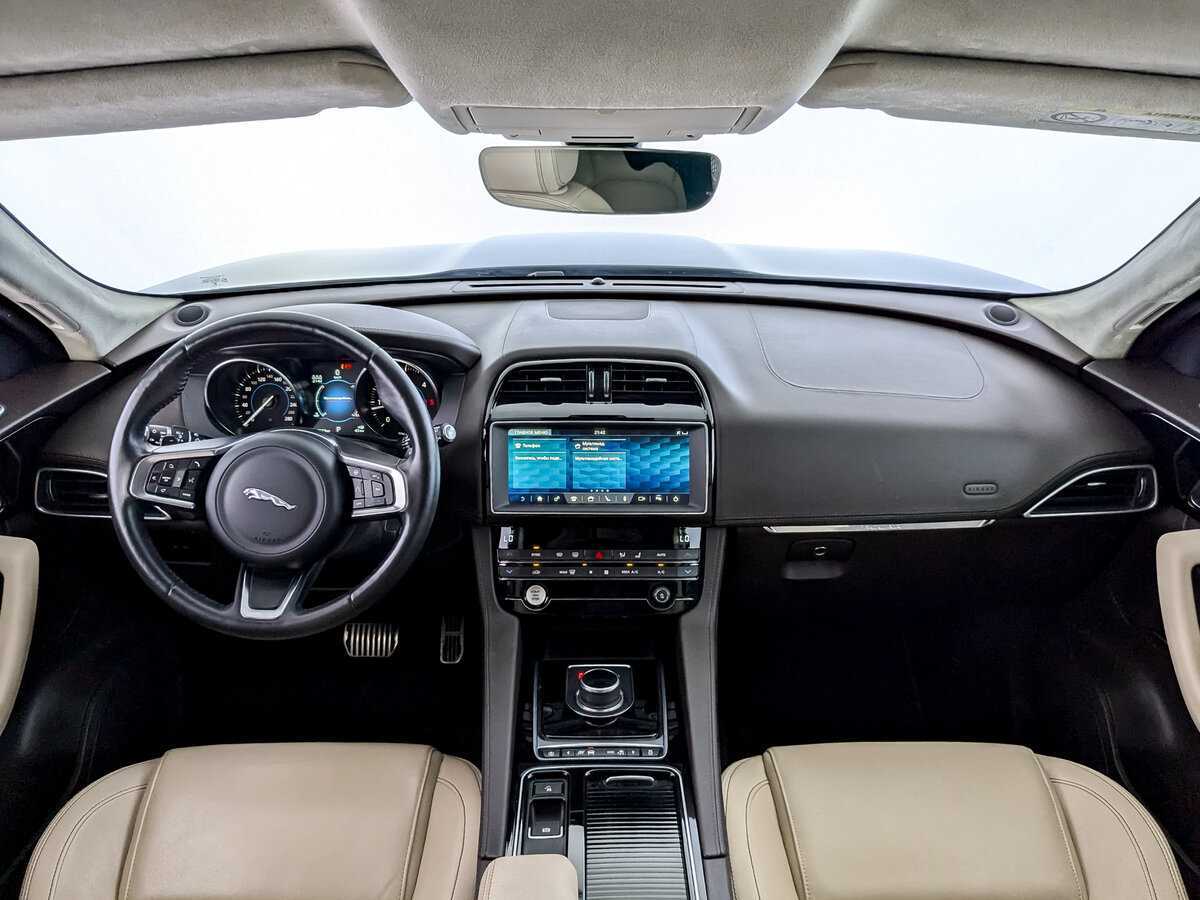 Jaguar F-Pace с пробегом — 2018 год. Фото: #11