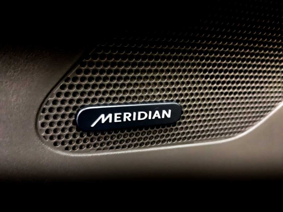 Jaguar F-Pace с пробегом — 2018 год. Фото: #24