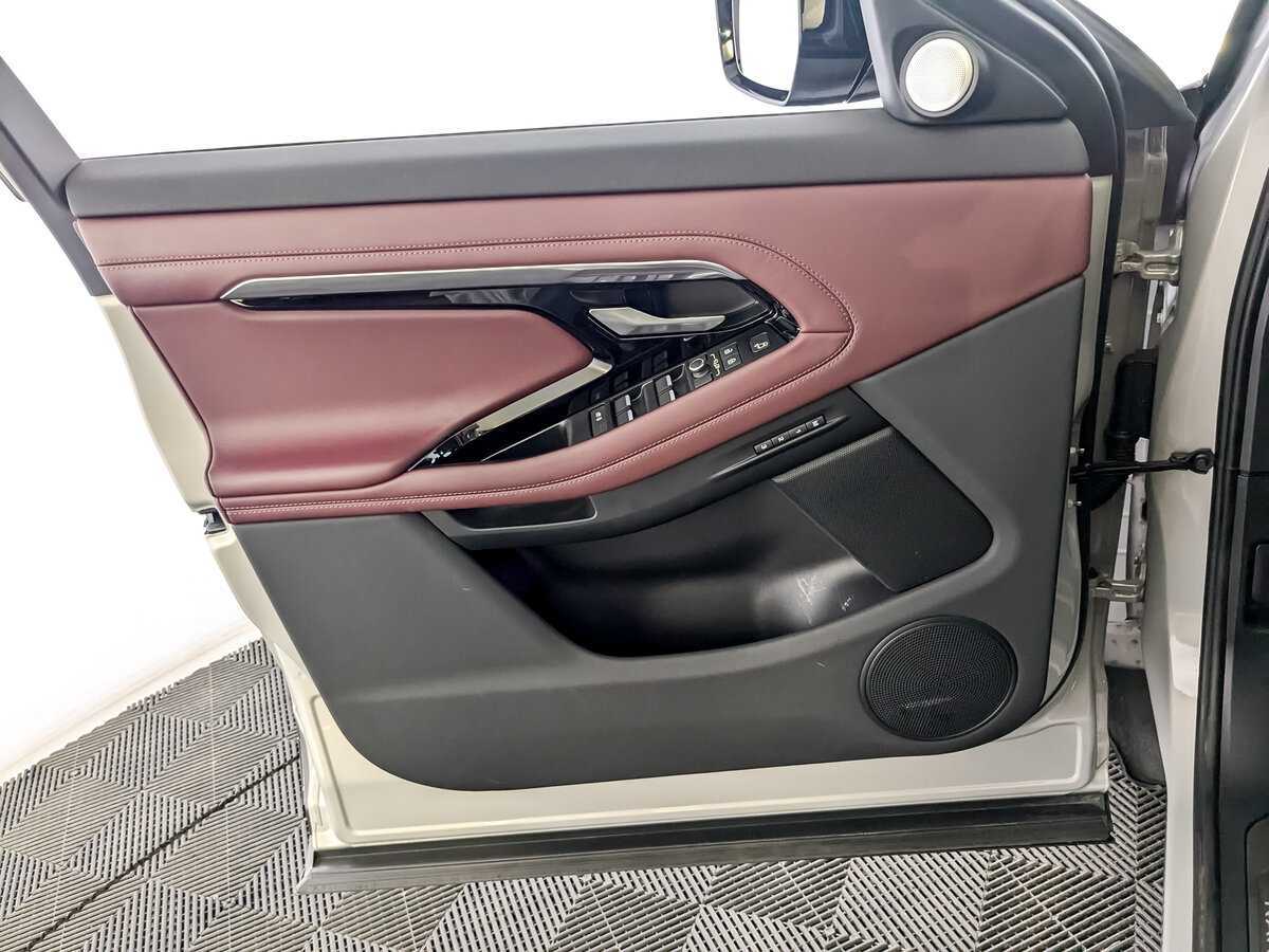 Land Rover Range Rover Evoque с пробегом — 2023 год. Фото: #14