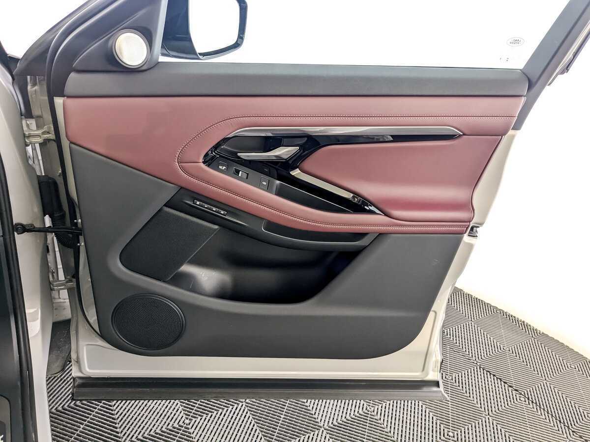 Land Rover Range Rover Evoque с пробегом — 2023 год. Фото: #23