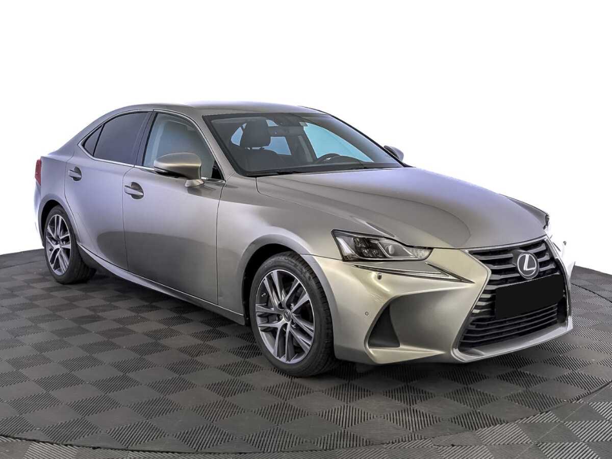 Lexus IS с пробегом — 2018 год. Фото: #2