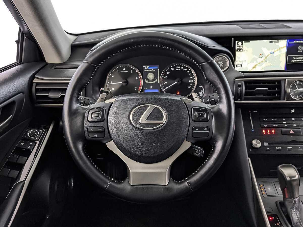 Lexus IS с пробегом — 2018 год. Фото: #17