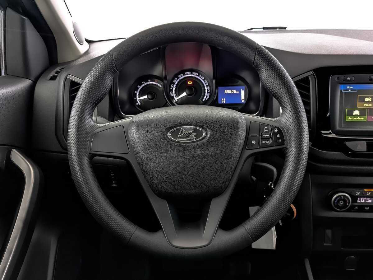 Lada (ВАЗ) XRAY с пробегом — 2016 год. Фото: #17