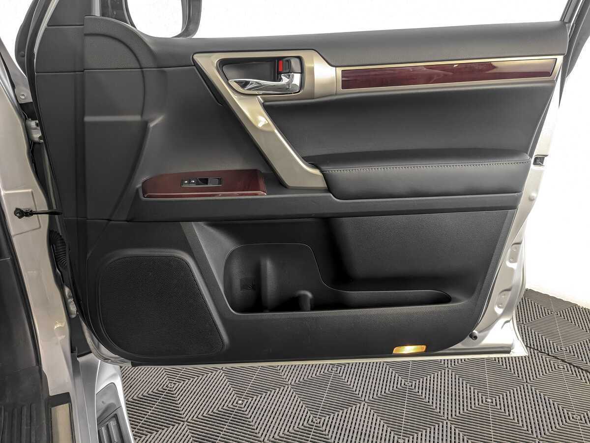 Lexus GX с пробегом — 2017 год. Фото: #20