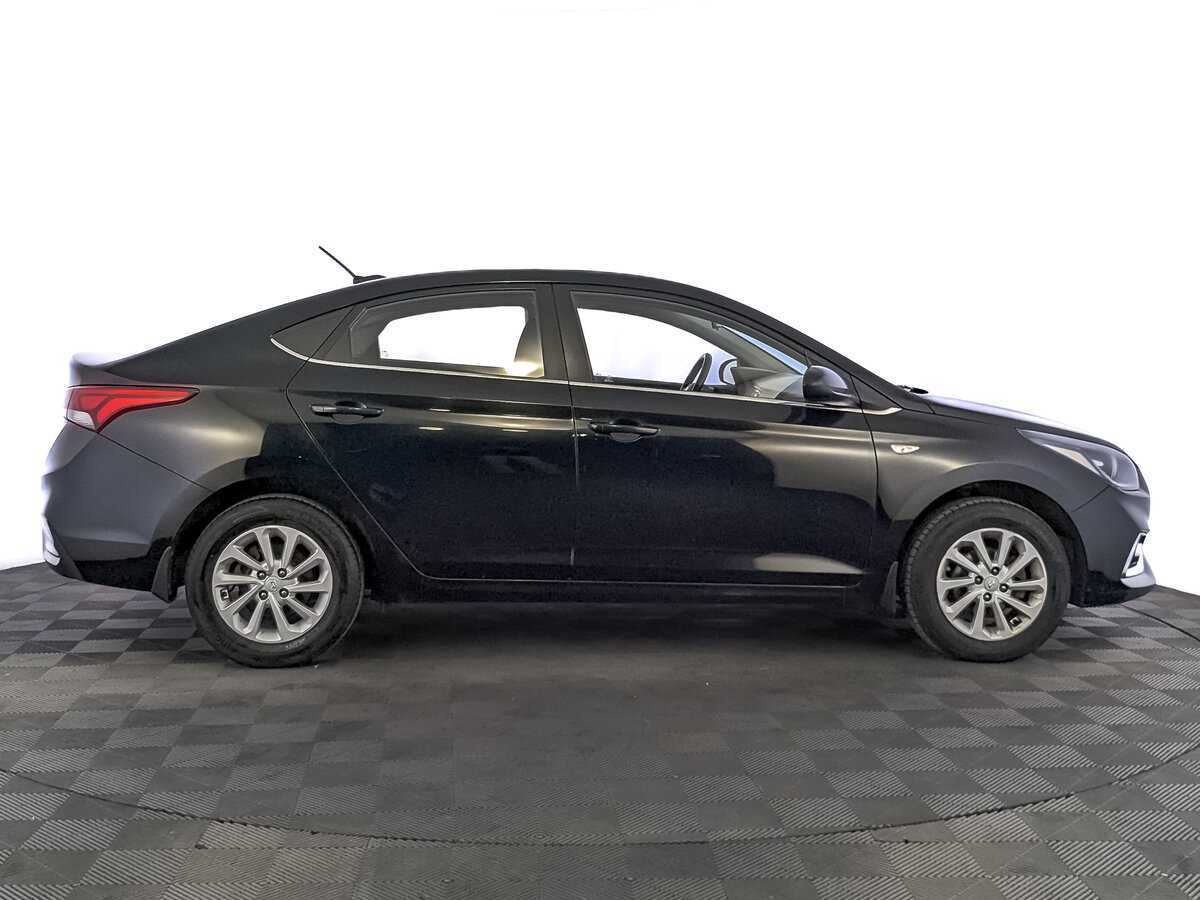 Hyundai Solaris с пробегом — 2018 год. Фото: #3