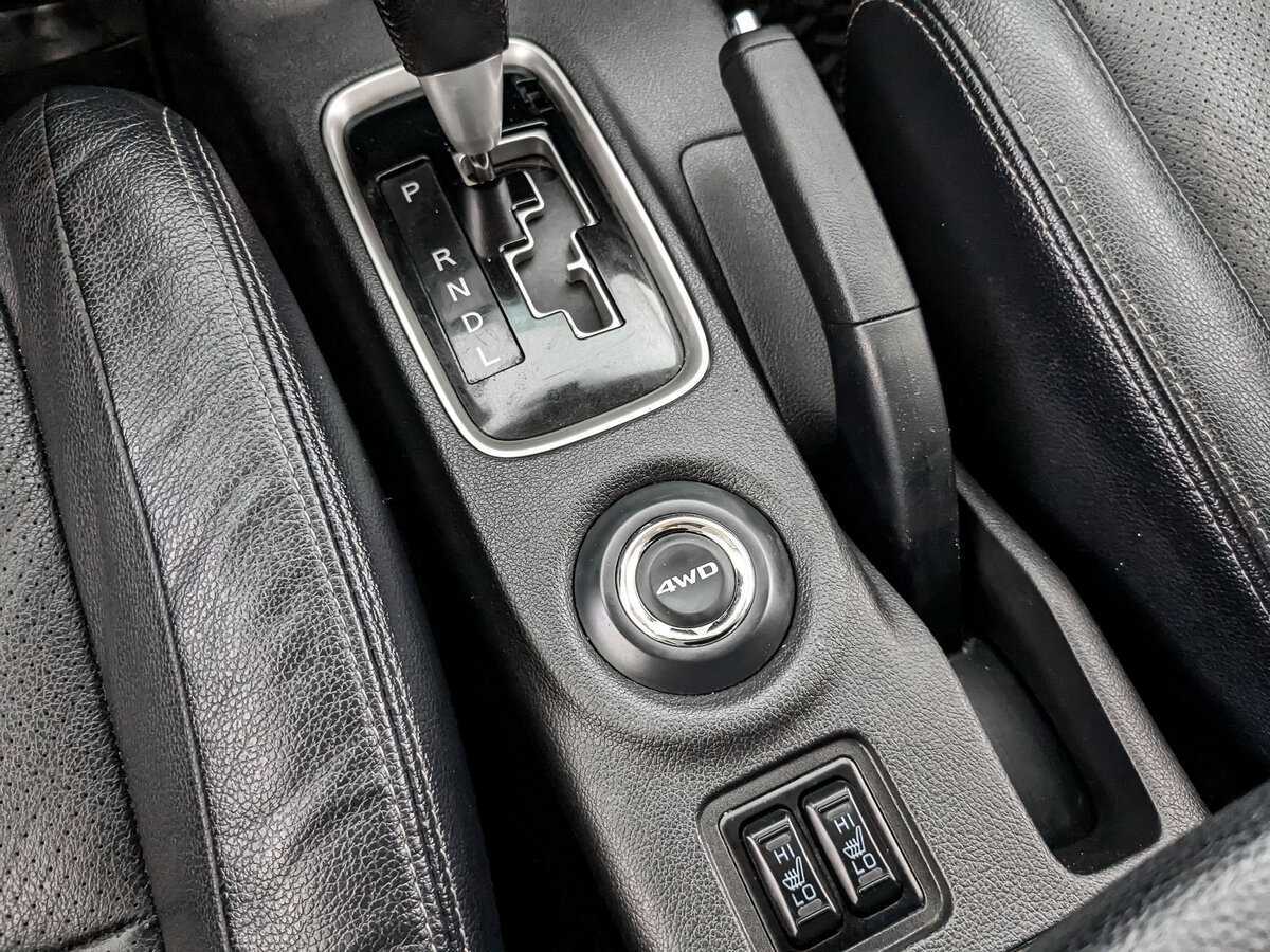 Mitsubishi Outlander с пробегом — 2012 год. Фото: #21