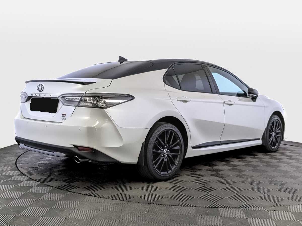 Toyota Camry с пробегом — 2022 год. Фото: #4