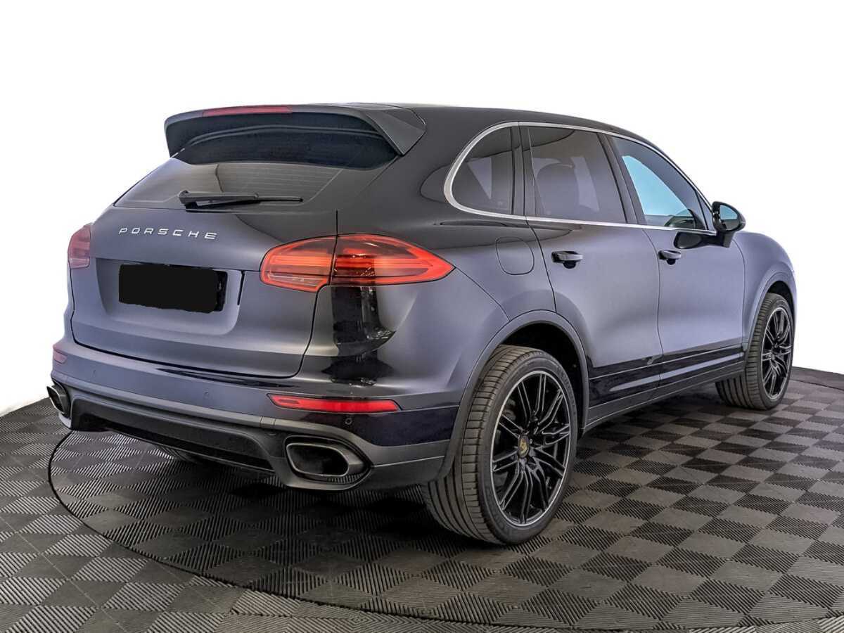 Porsche Cayenne с пробегом — 2015 год. Фото: #4